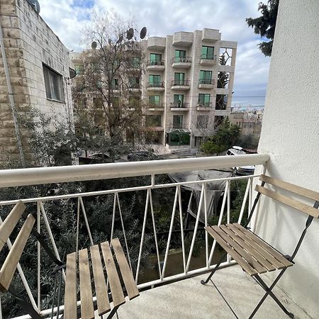 Battuta Hostel Amman Buitenkant foto