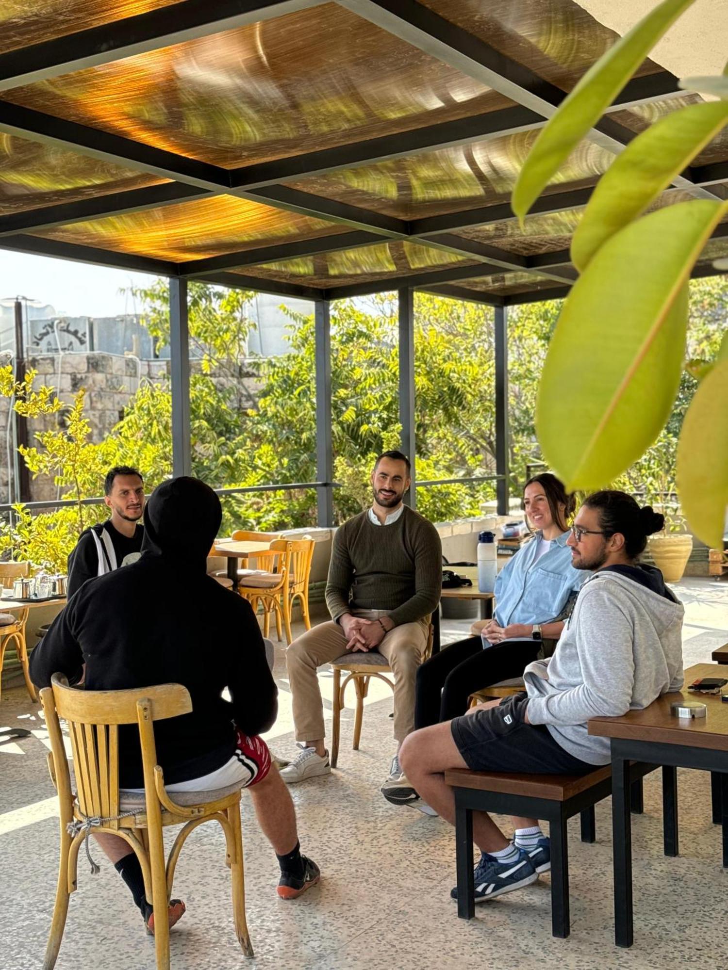 Battuta Hostel Amman Buitenkant foto